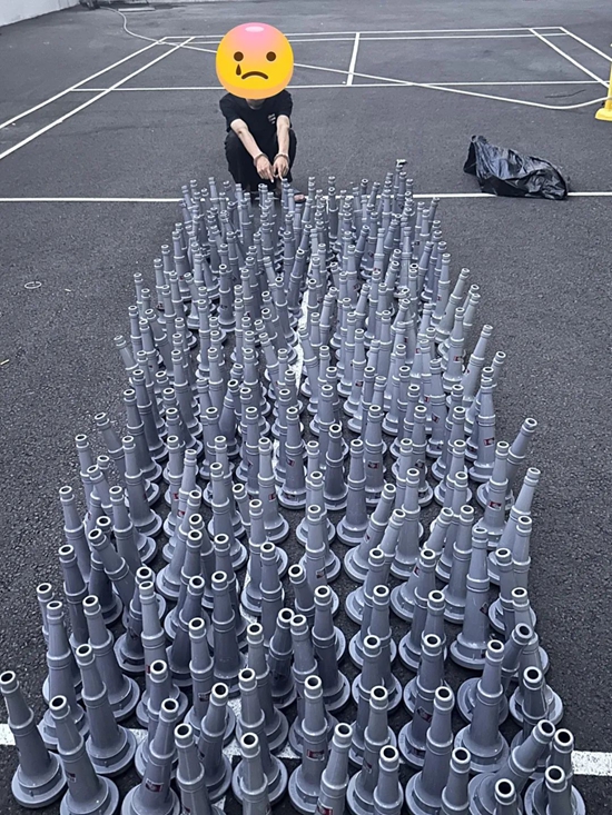 1755678211912091353.jpg 1118093354.jpg