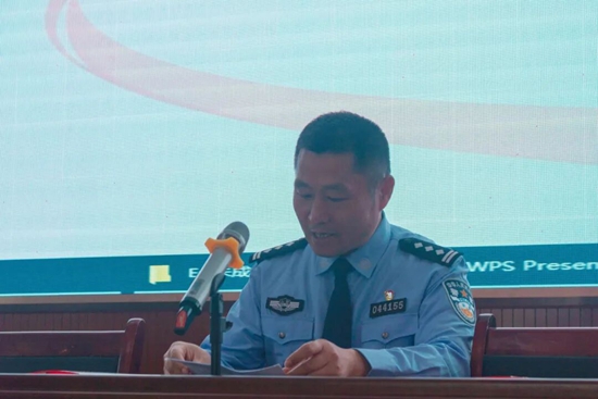 全市首个民警命名护苗工作室落户潞城三中4.jpg