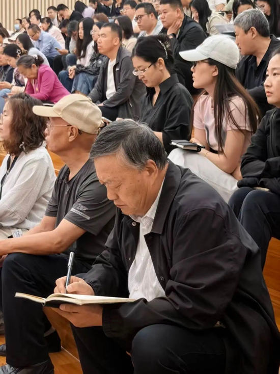讲解婚姻财产等法律知识！“法治长治大讲堂”第三期开讲3.jpg